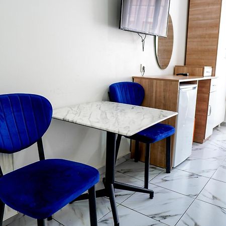 Laos Istanbul Town Hause Apartment Exterior photo